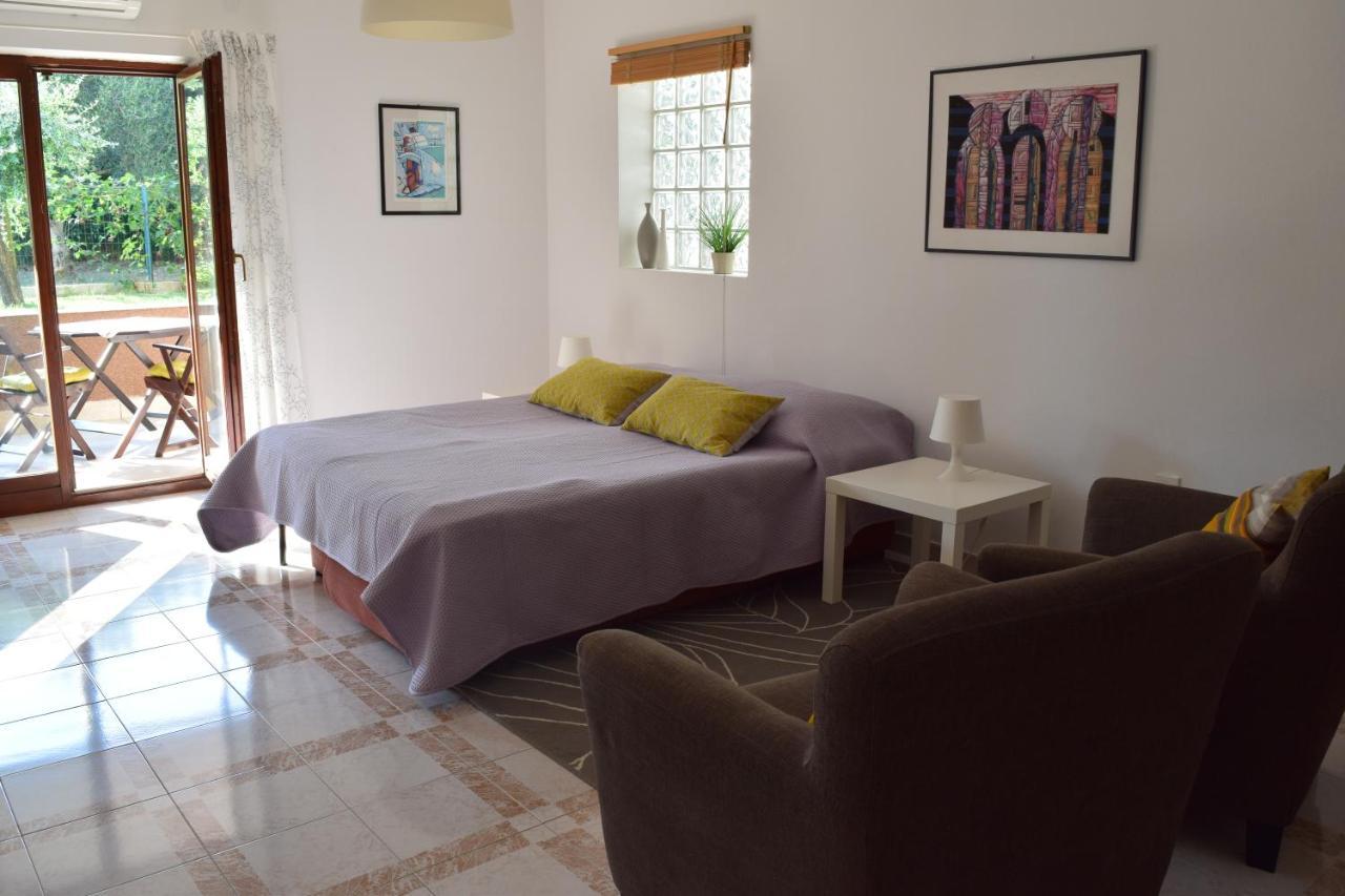 Lovely With Two Terraces*** * Pula