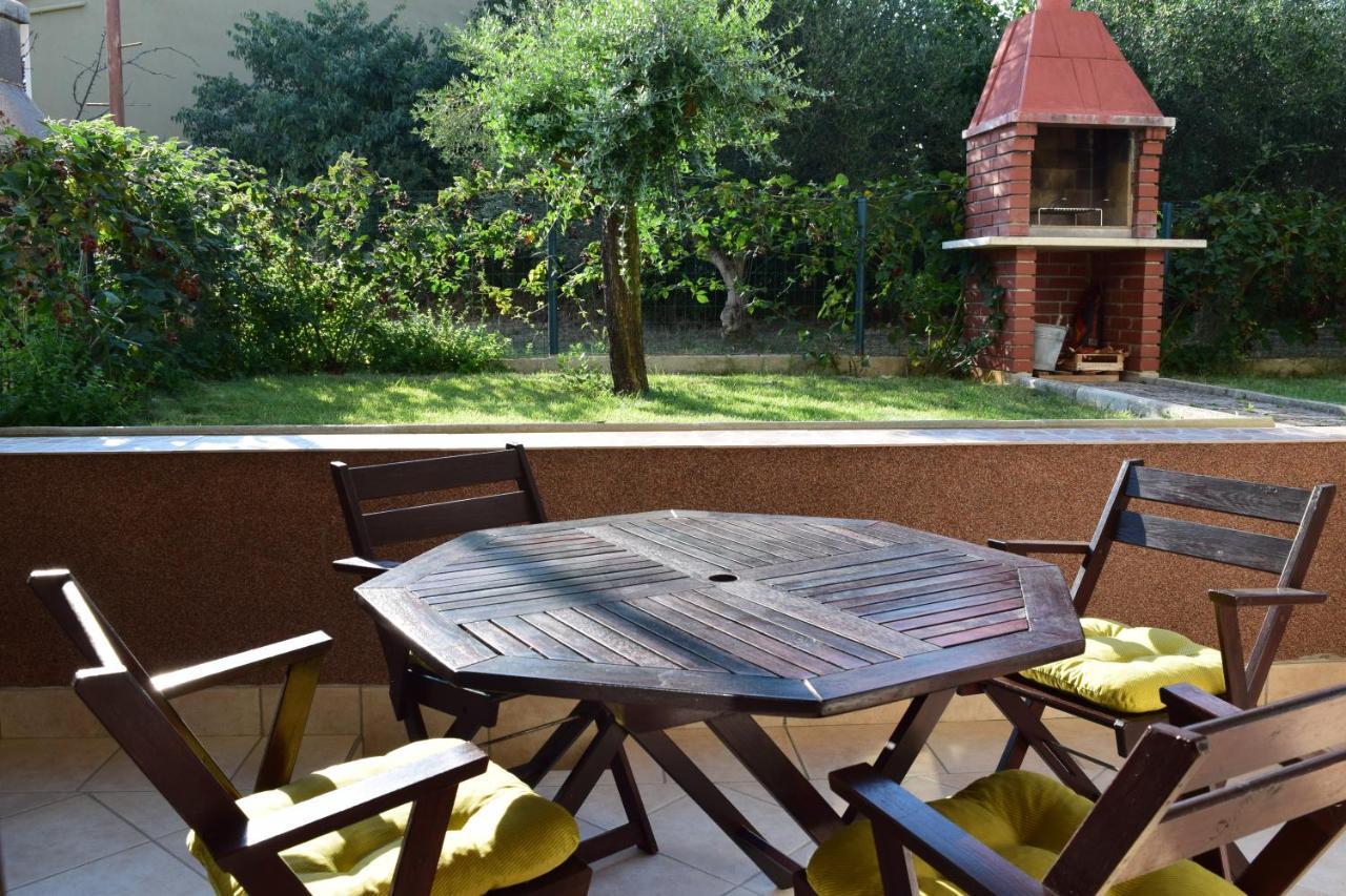 Lovely With Two Terraces*** * Pula